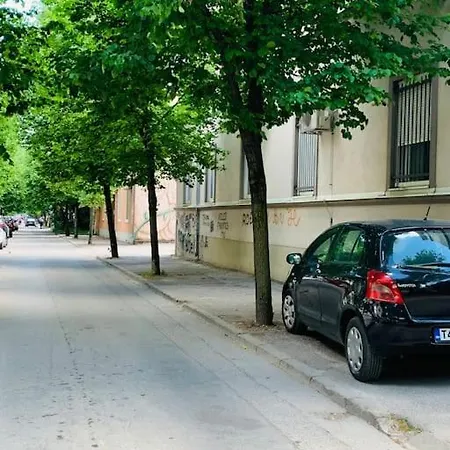 Abras - Free Parking Near Centre *