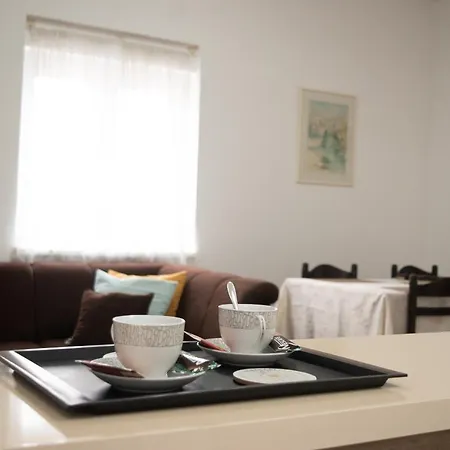 Apartment Abras *