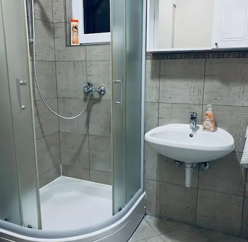 Abras * モスタル