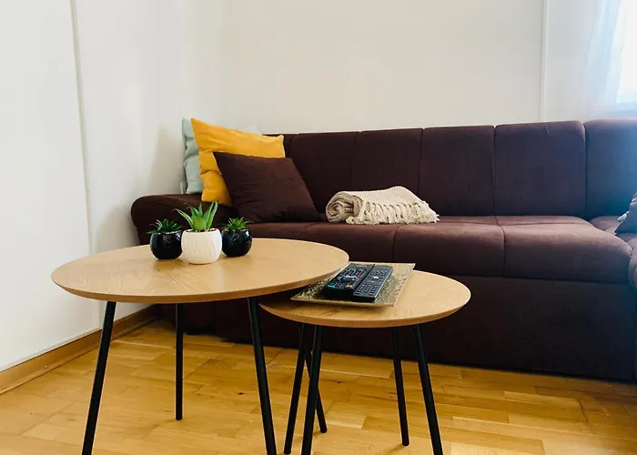 アパート Abras モスタル